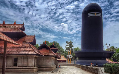 Maheswaram Sri Sivaparvathi Temple in Trivandrum