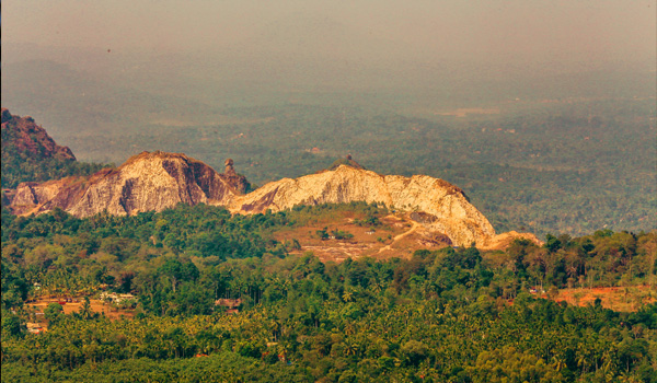 wayanad-Phantom-rock